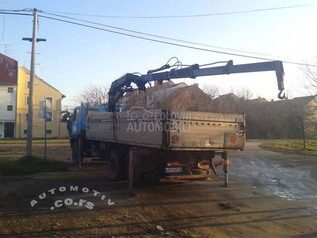 TAM 190 sa dizalicom HAK 12