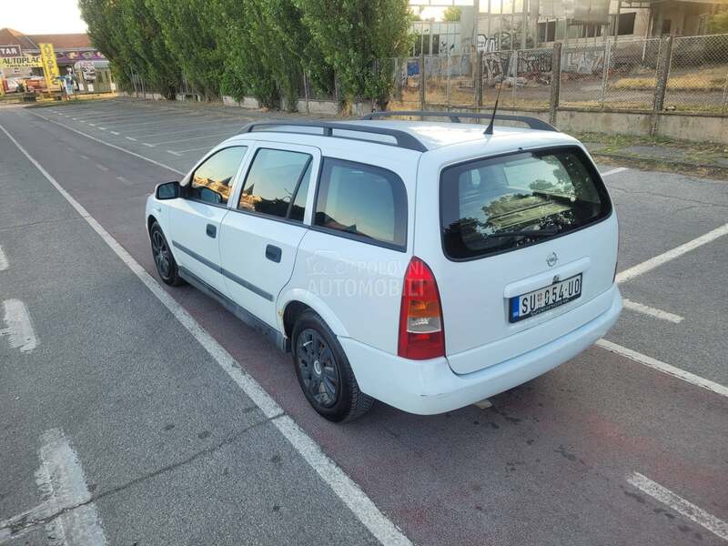 Opel Astra G 1.6B
