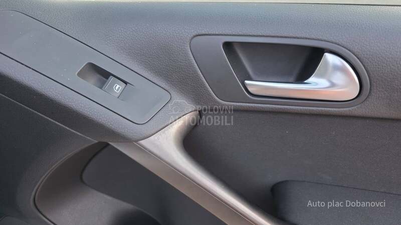 Volkswagen Tiguan 2.0 TDI 4x4 Pano