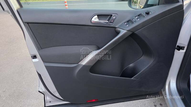 Volkswagen Tiguan 2.0 TDI 4x4 Pano