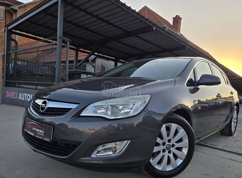 Opel Astra J 1.7 CDTI N.A.V.I