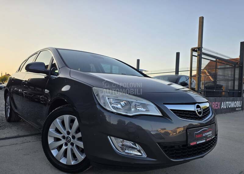 Opel Astra J 1.7 CDTI N.A.V.I