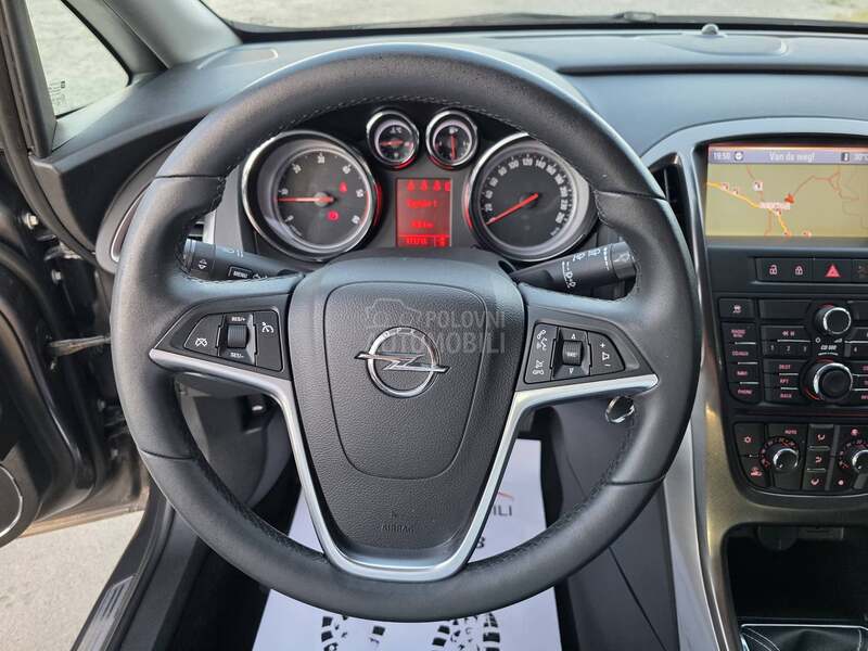 Opel Astra J 1.7 CDTI N.A.V.I