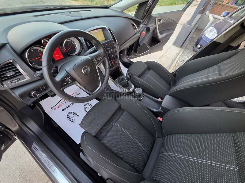 Opel Astra J 1.7 CDTI N.A.V.I