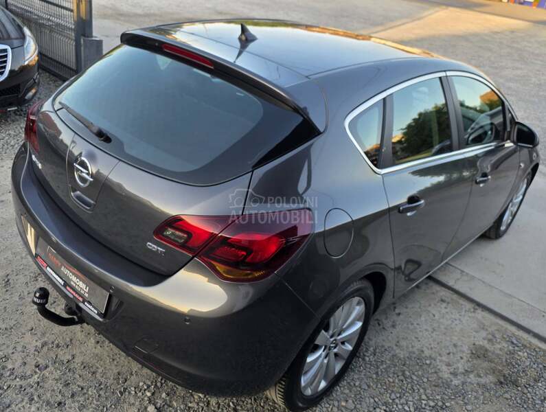 Opel Astra J 1.7 CDTI N.A.V.I