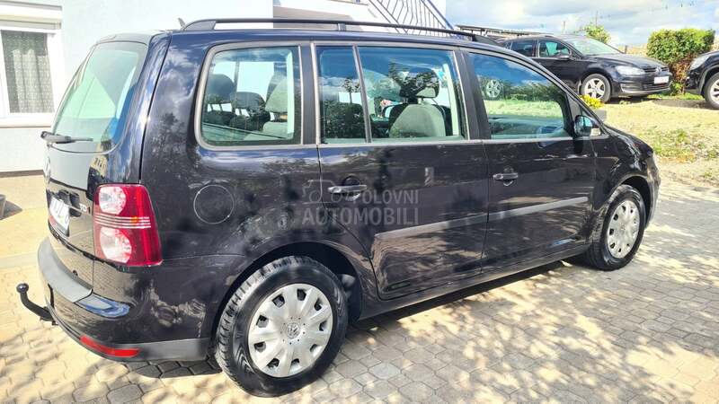 Volkswagen Touran 1.9TDI