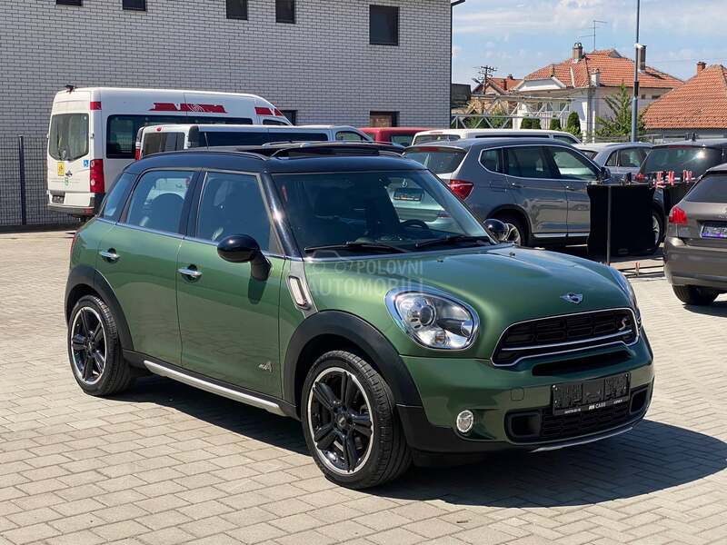 MINI Countryman COOPER S 4x4 CH