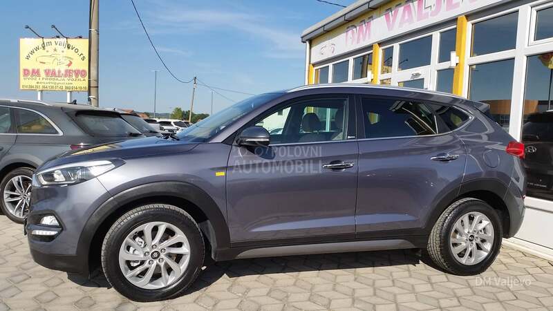 Hyundai Tucson 2.0 CRDI/4WD/AUT/T0P