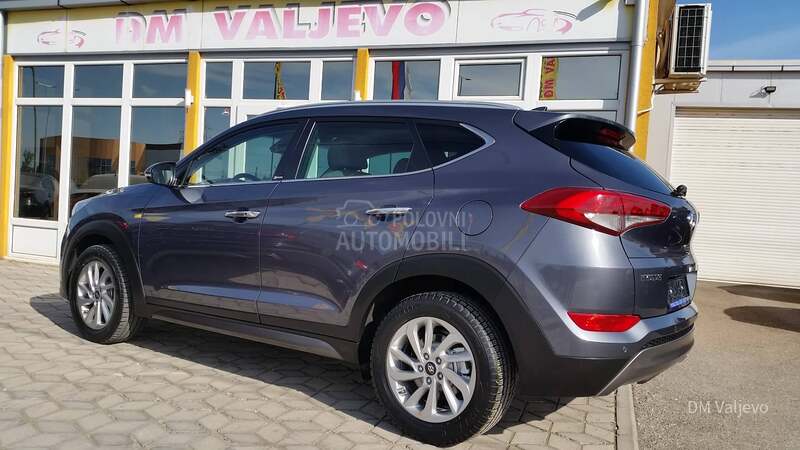 Hyundai Tucson 2.0 CRDI/4WD/AUT/T0P