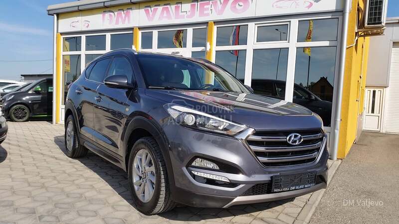 Hyundai Tucson 2.0 CRDI/4WD/AUT/T0P