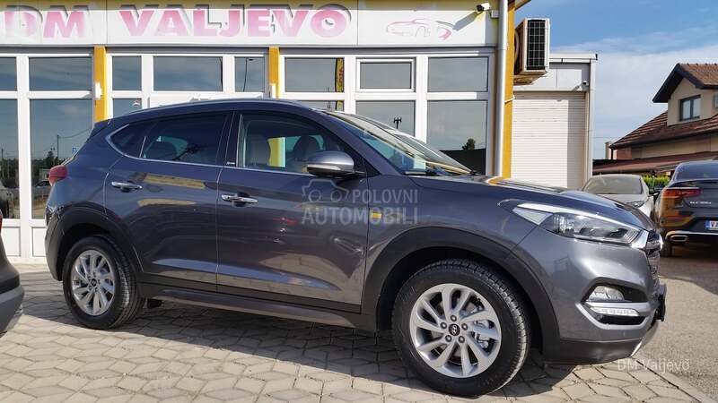 Hyundai Tucson 2.0 CRDI/4WD/AUT/T0P