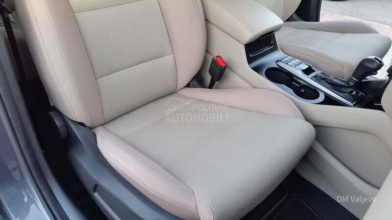 Hyundai Tucson 2.0 CRDI/4WD/AUT/T0P