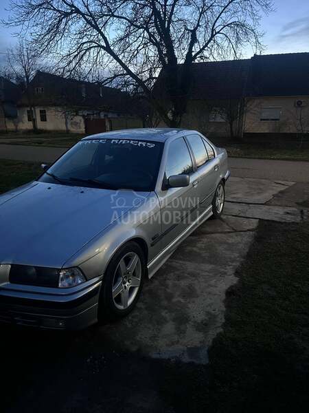 BMW 318 318i