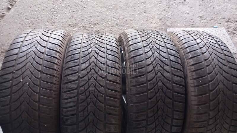 Dunlop 225/50 R17 Zimska