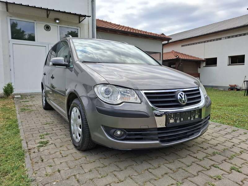 Volkswagen Touran 1.6 TNG