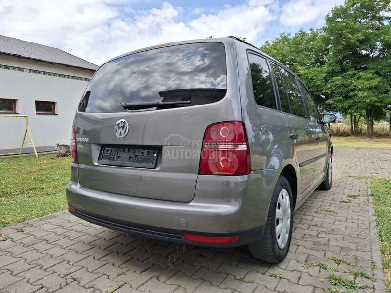 Volkswagen Touran 1.6 TNG