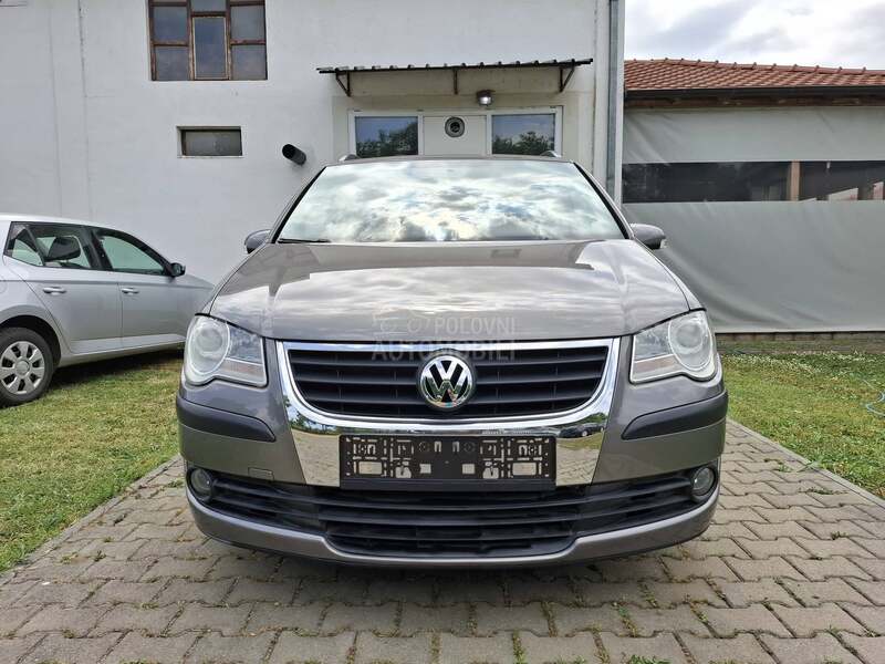 Volkswagen Touran 1.6 TNG