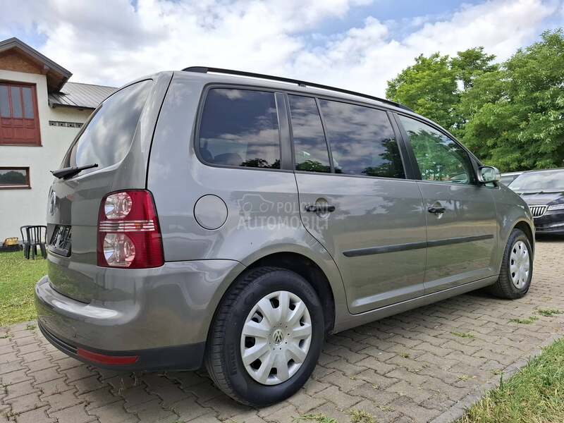 Volkswagen Touran 1.6 TNG