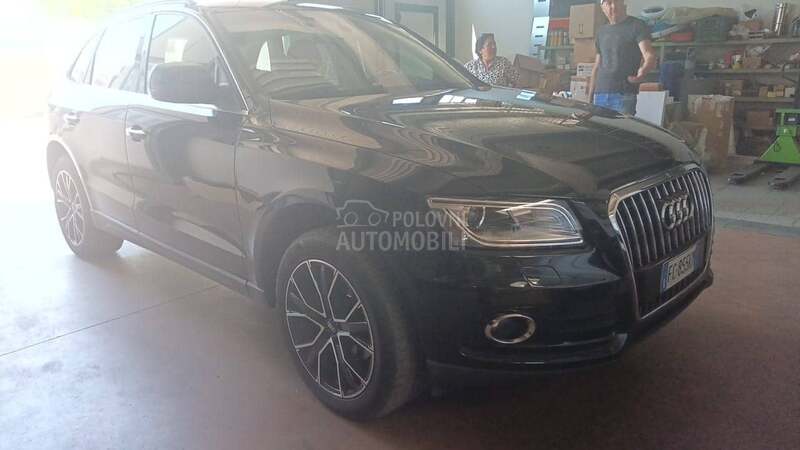 Audi Q5 2.0TDI XSENO/LED/NAV