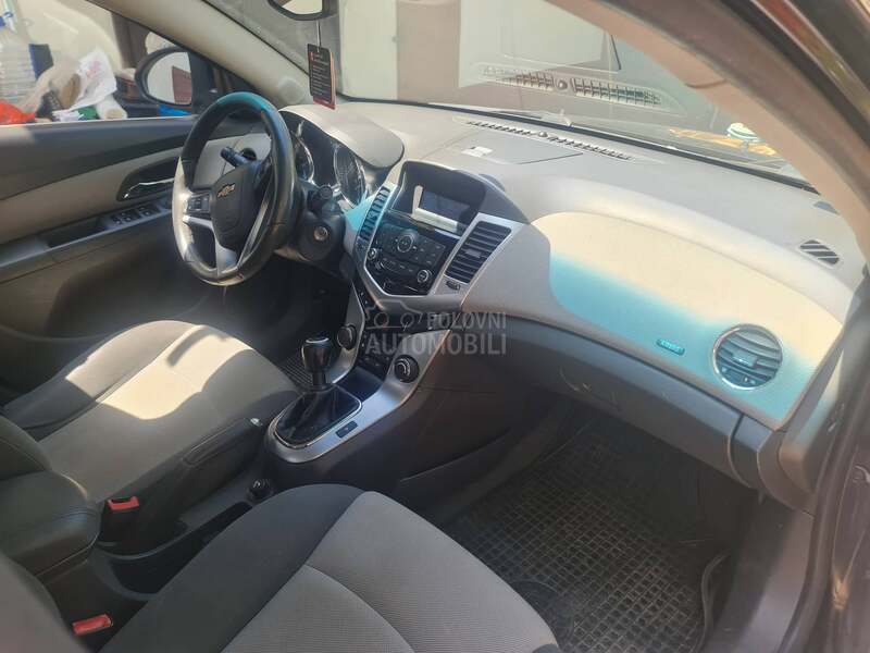 Chevrolet Cruze LT