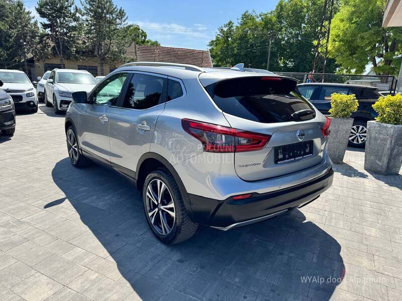 Nissan Qashqai 1.3 DIG-T N-Connecta