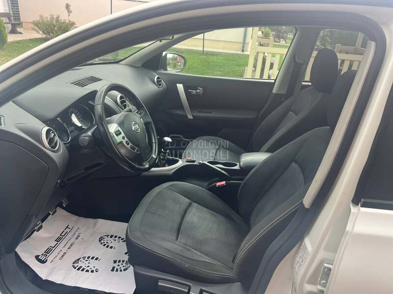Nissan Qashqai 1.5 DCI PANO