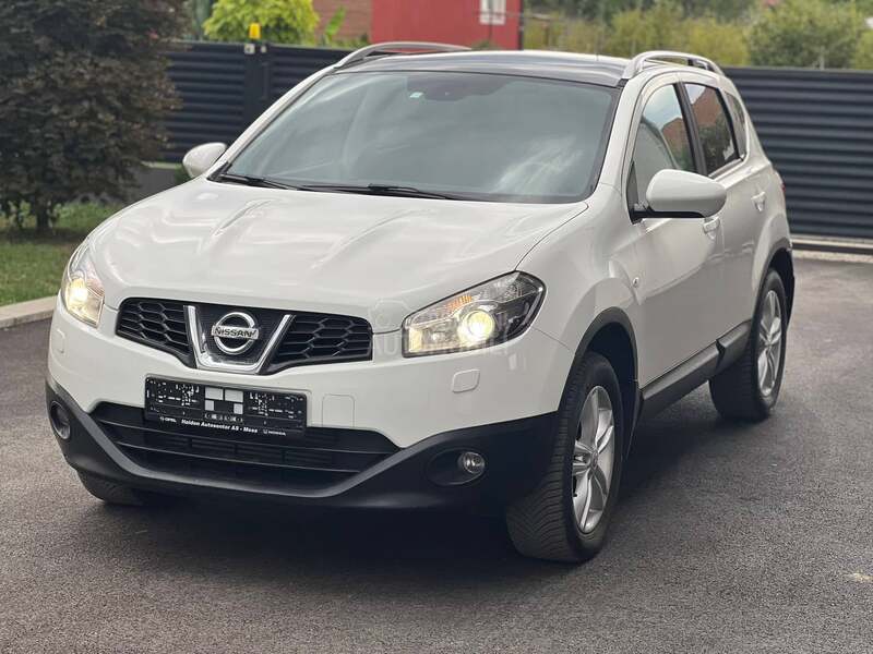 Nissan Qashqai 1.5 DCI PANO