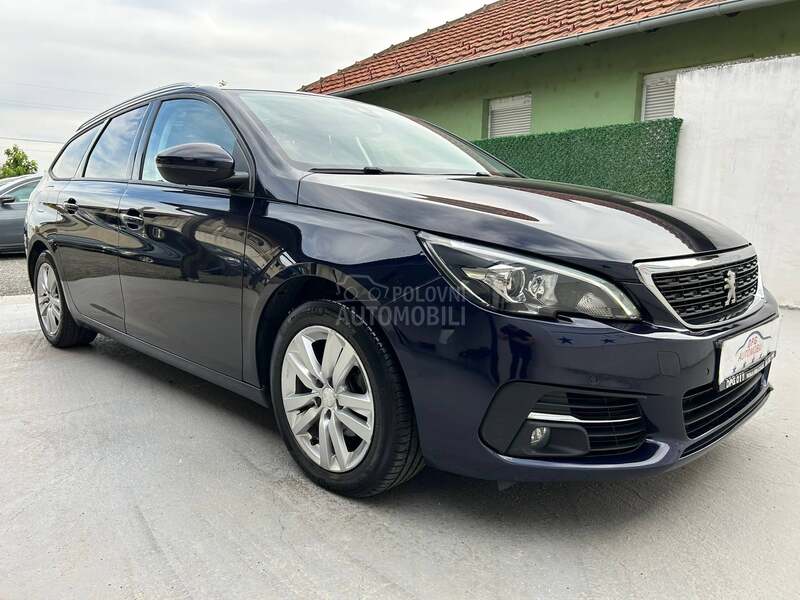 Peugeot 308 1.5HDI LED/NAV/PAN