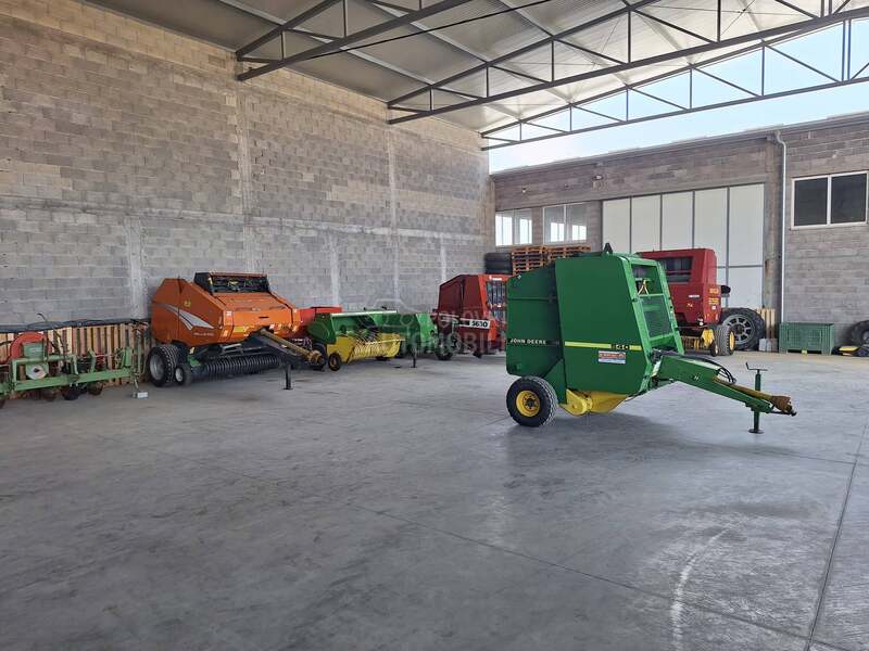 Claas Rollant 44 Dodavač Mase