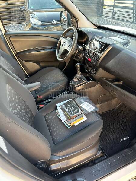 Opel Combo 1.3 D