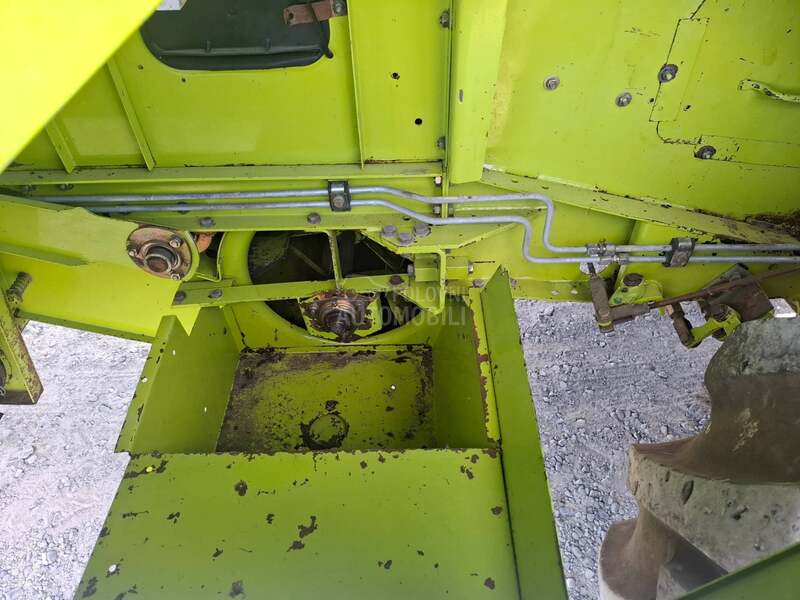 Claas DOMINATOR 68