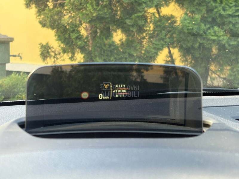 BMW 218 2.0