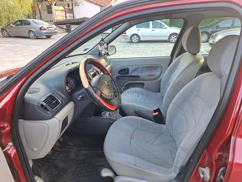 Renault Clio 1.2