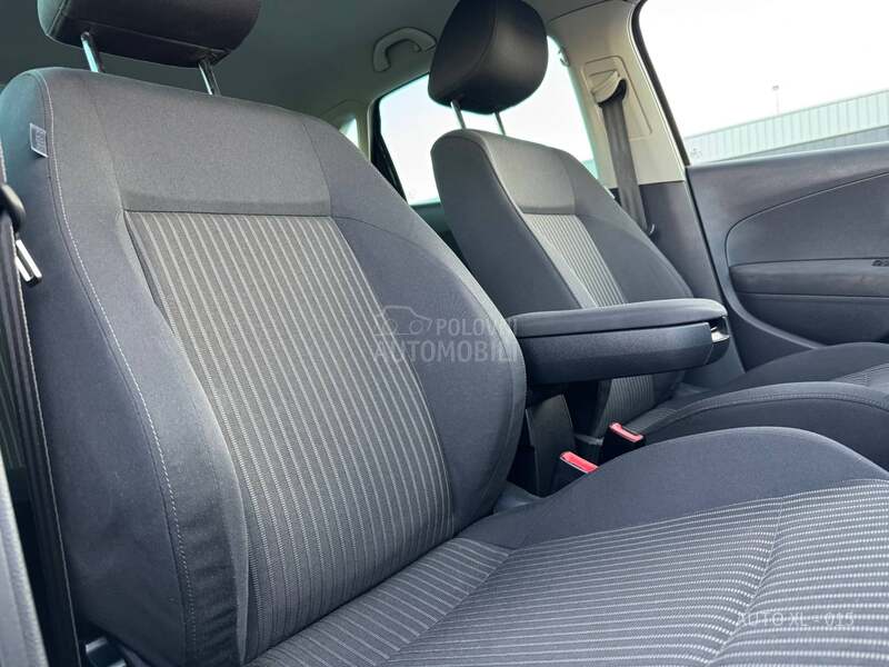 Volkswagen Polo 1.6 TDI // HIGHLINE