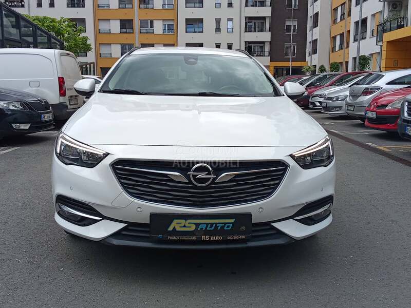 Opel Insignia 