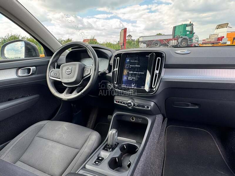 Volvo XC40 2,0D Black edit