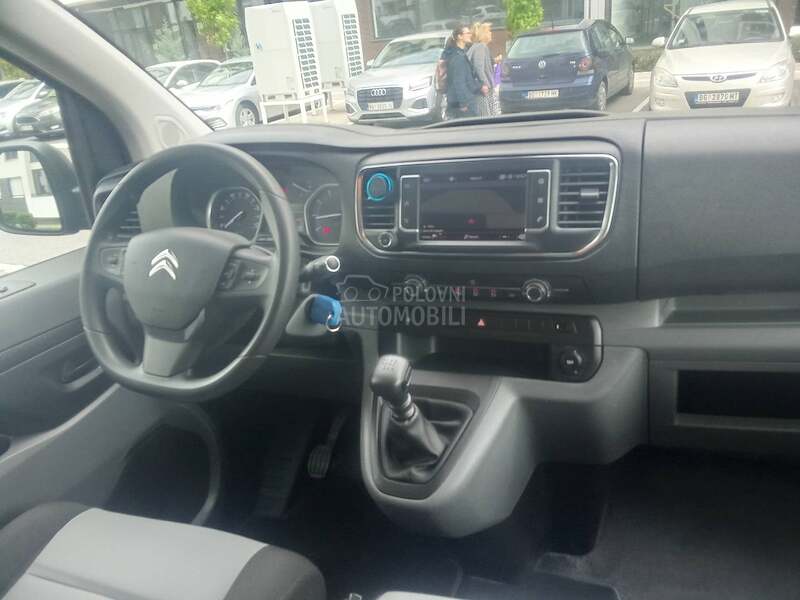 Citroen Jumpy 9 seats