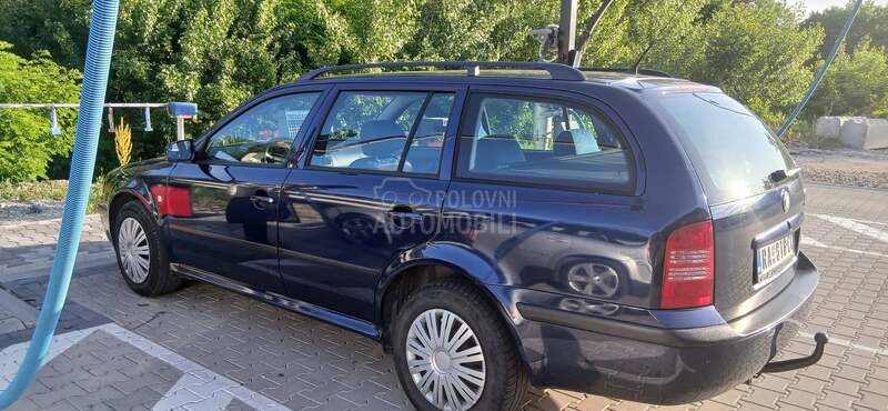 Škoda Octavia 1.6 i