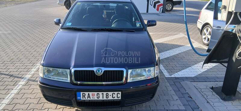 Škoda Octavia 1.6 i