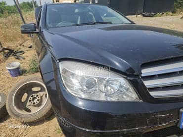 W204 Farovi H7 za Mercedes Benz C Klasa od 2007. do 2010. god.