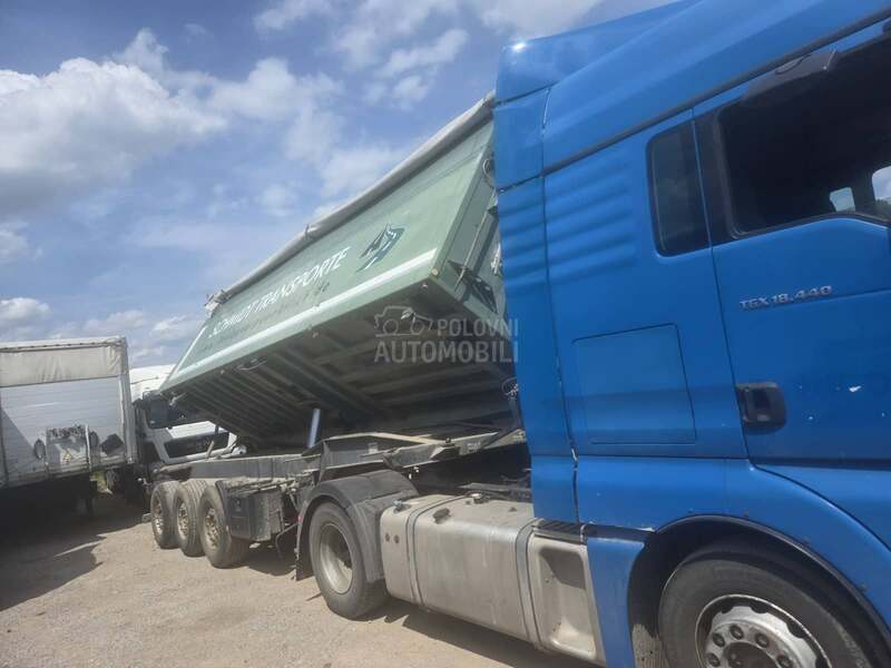 MAN TGX