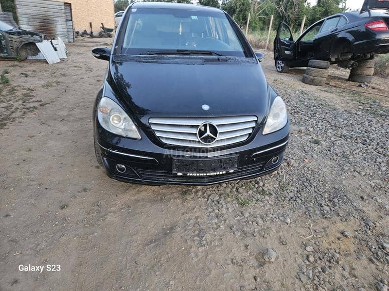 Delovi za Mercedes Benz B 160 2006. god.