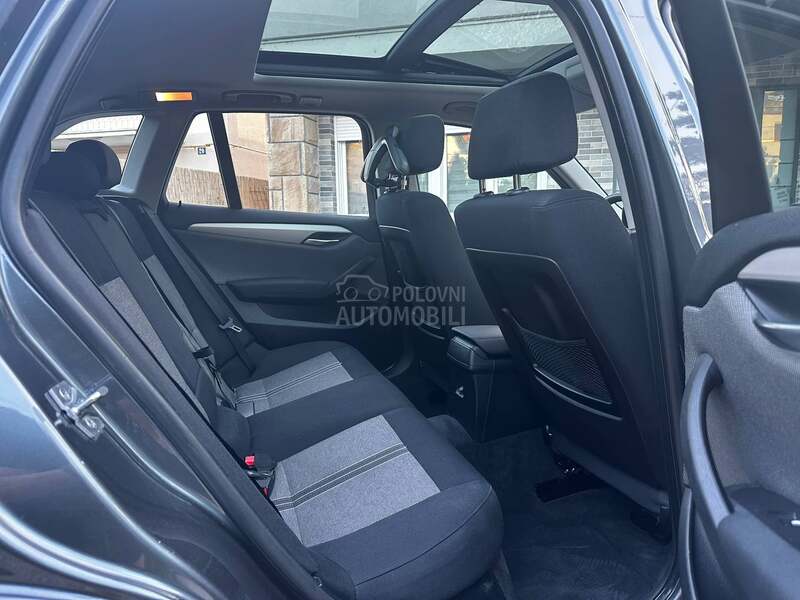 BMW X1 Xdrive/Pano/Autom
