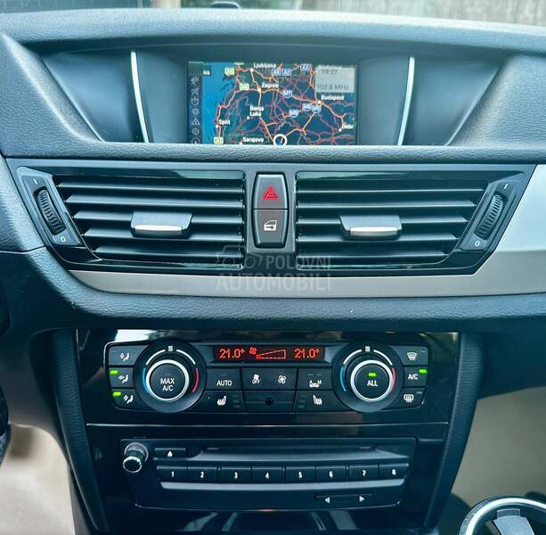 BMW X1 Xdrive/Pano/Autom