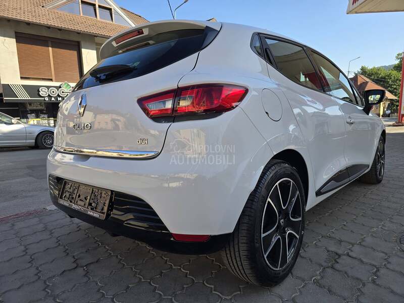 Renault Clio 