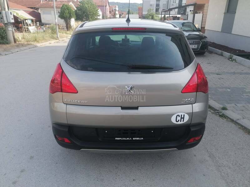 Peugeot 3008 1.6i PREMIUM CH