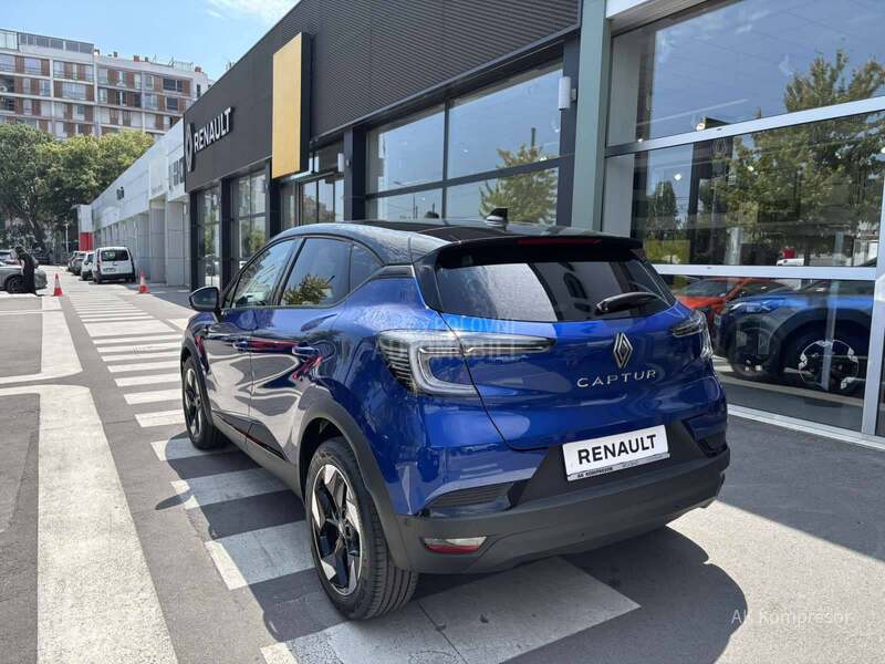 Renault Captur Techno TCe 160 EDC