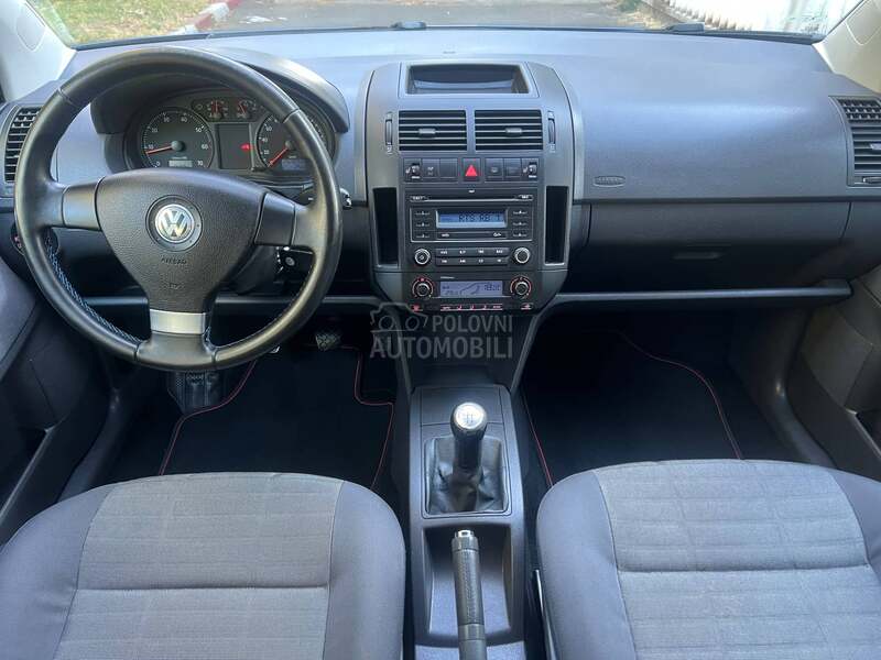 Volkswagen Polo 1.4 TOUR