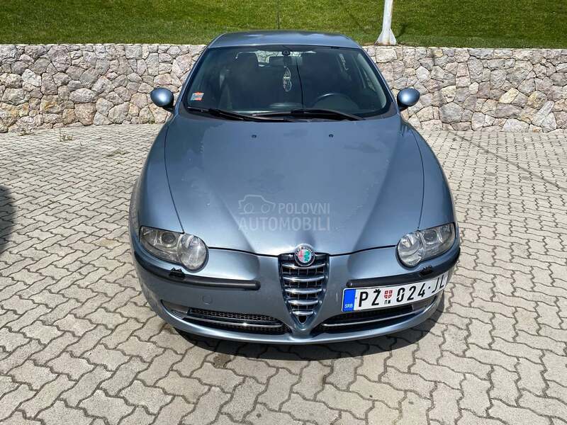Alfa Romeo 147 JTDmjet