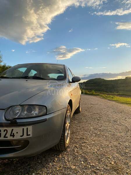 Alfa Romeo 147 JTDmjet